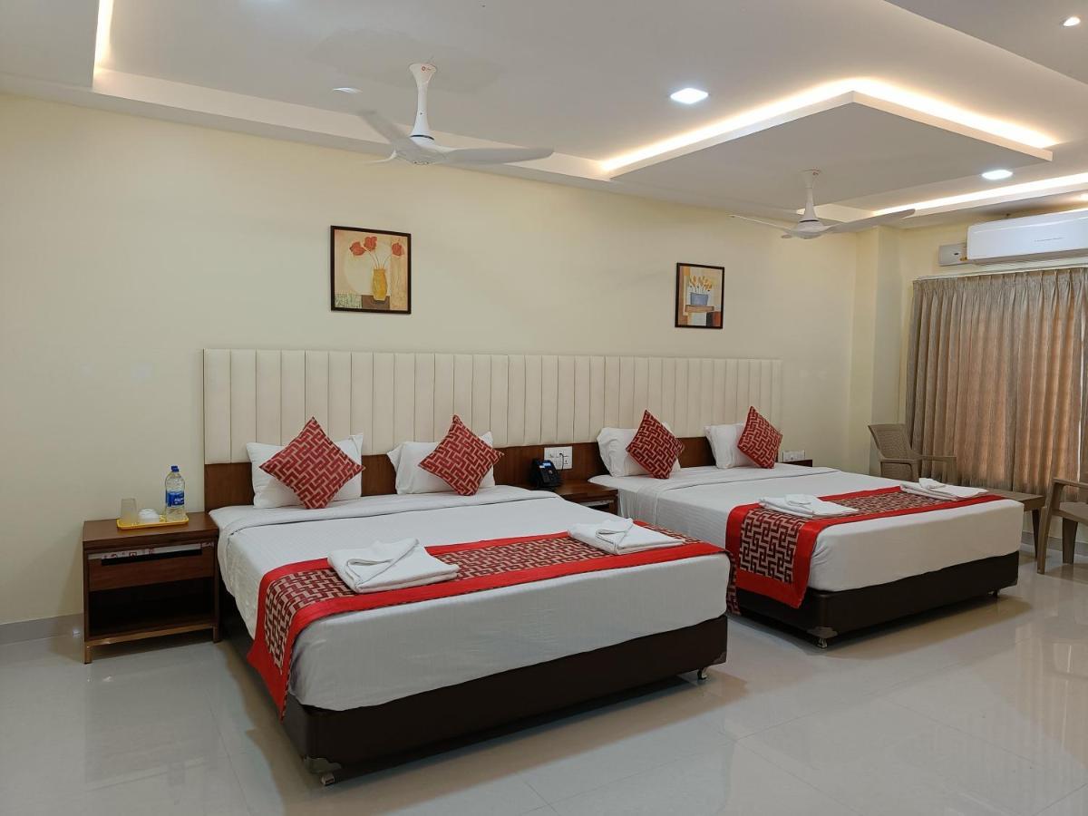 Отель Sri Aswin Grand Namakkal Экстерьер фото